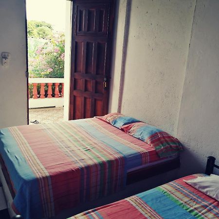 Hostal Maranatha سانتا مارتا المظهر الخارجي الصورة