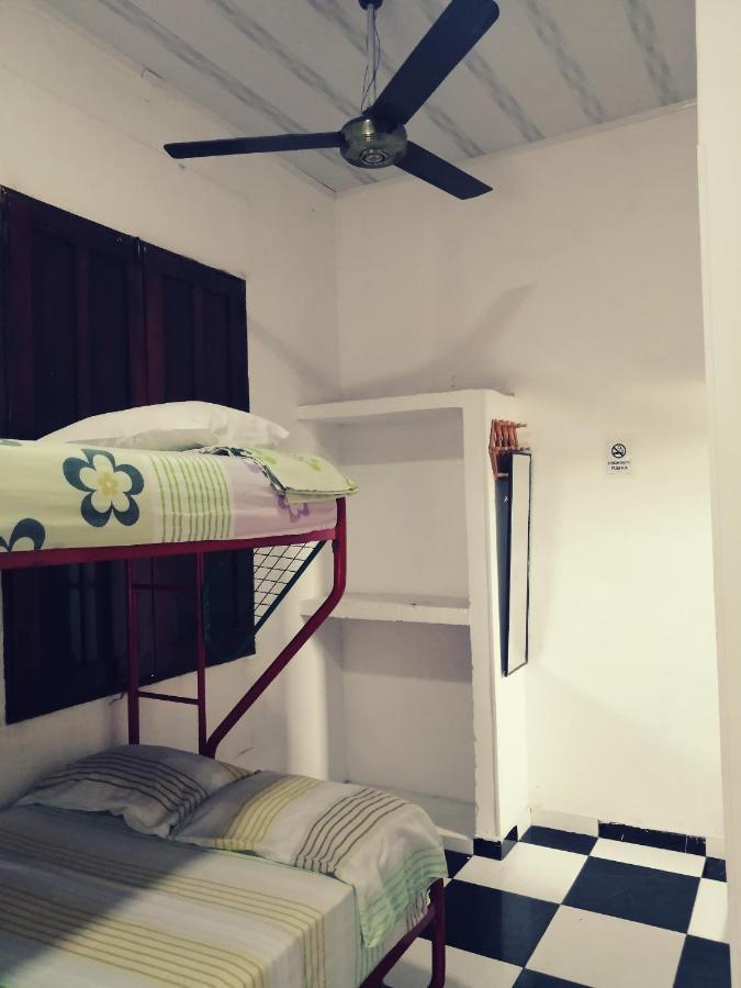 Hostal Maranatha سانتا مارتا المظهر الخارجي الصورة