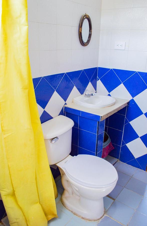 Hostal Maranatha سانتا مارتا المظهر الخارجي الصورة